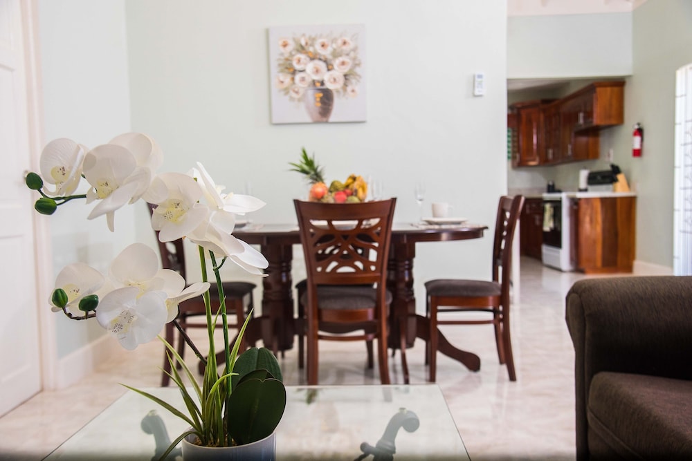 Villa El Shaddai view 4