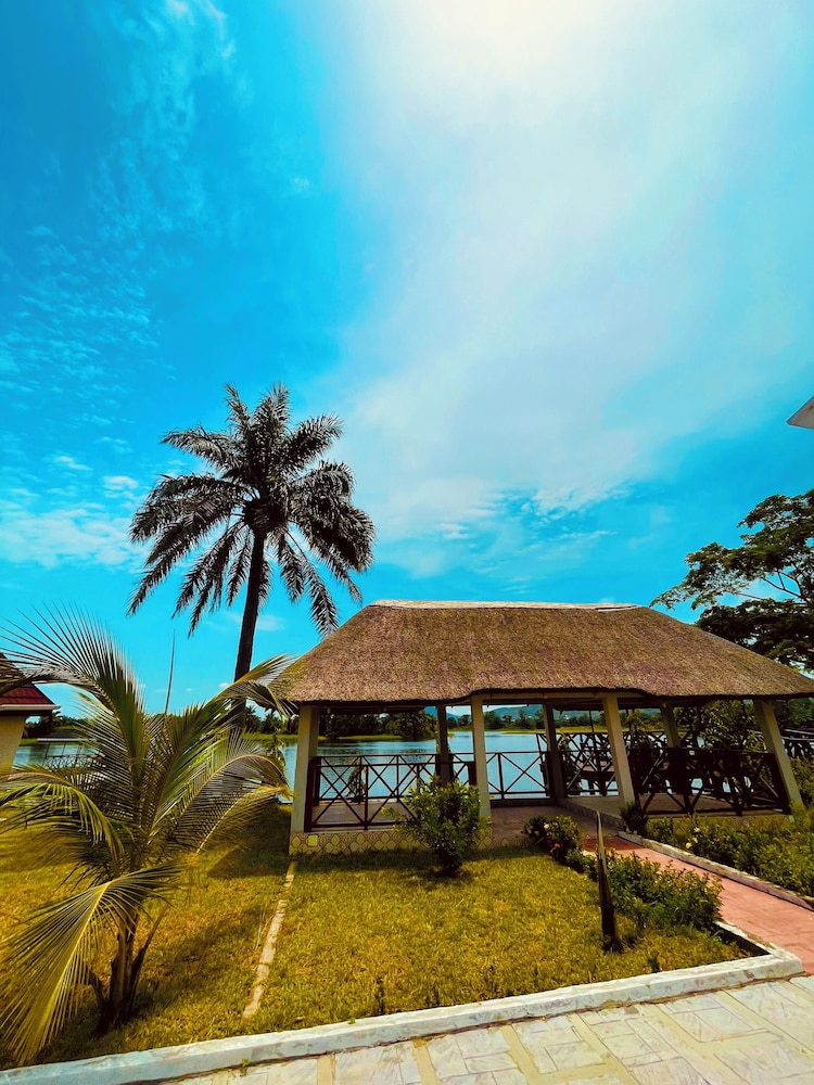 Platinum Blue Island Resort