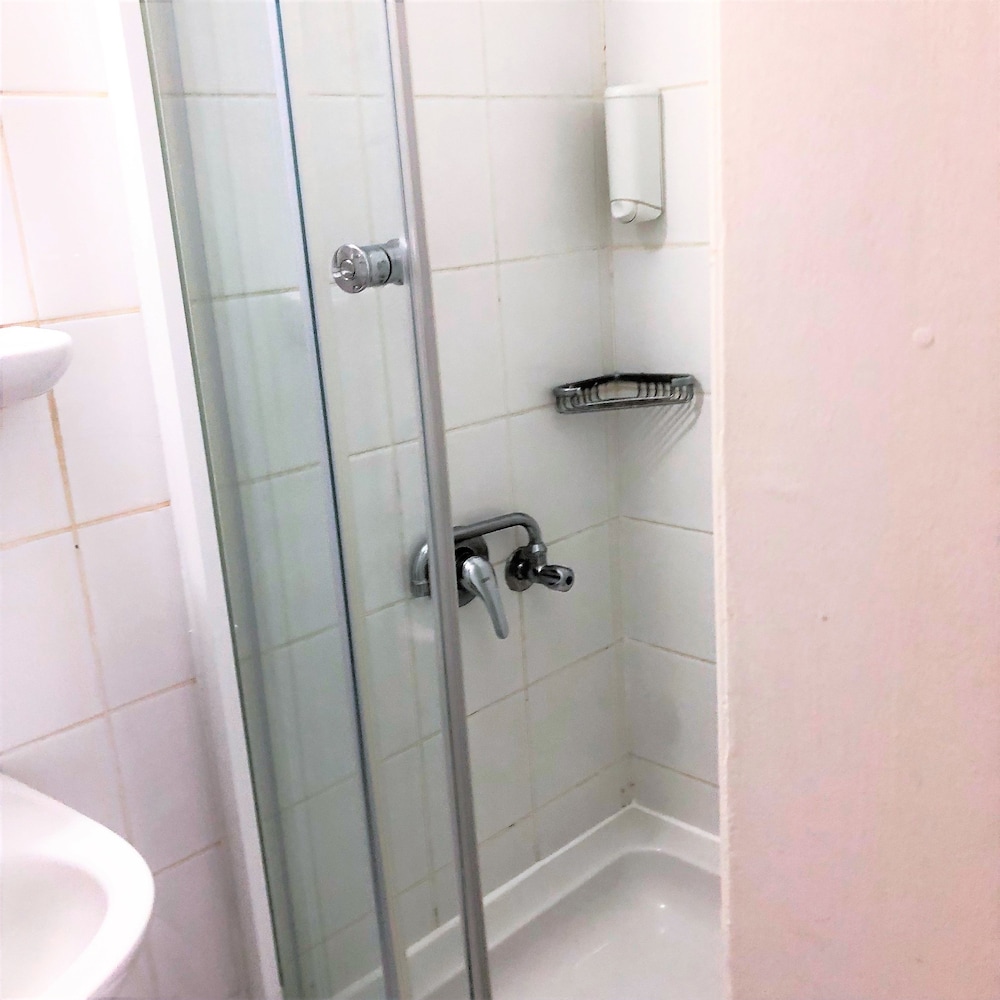 My Kent Otel - Image 82