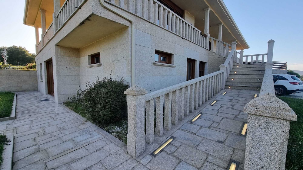 Casa de Lujo con Pisicina y Jardin en el Rural
