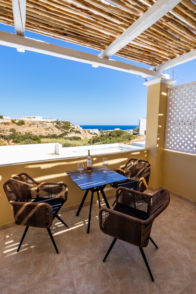 Elaia Villas