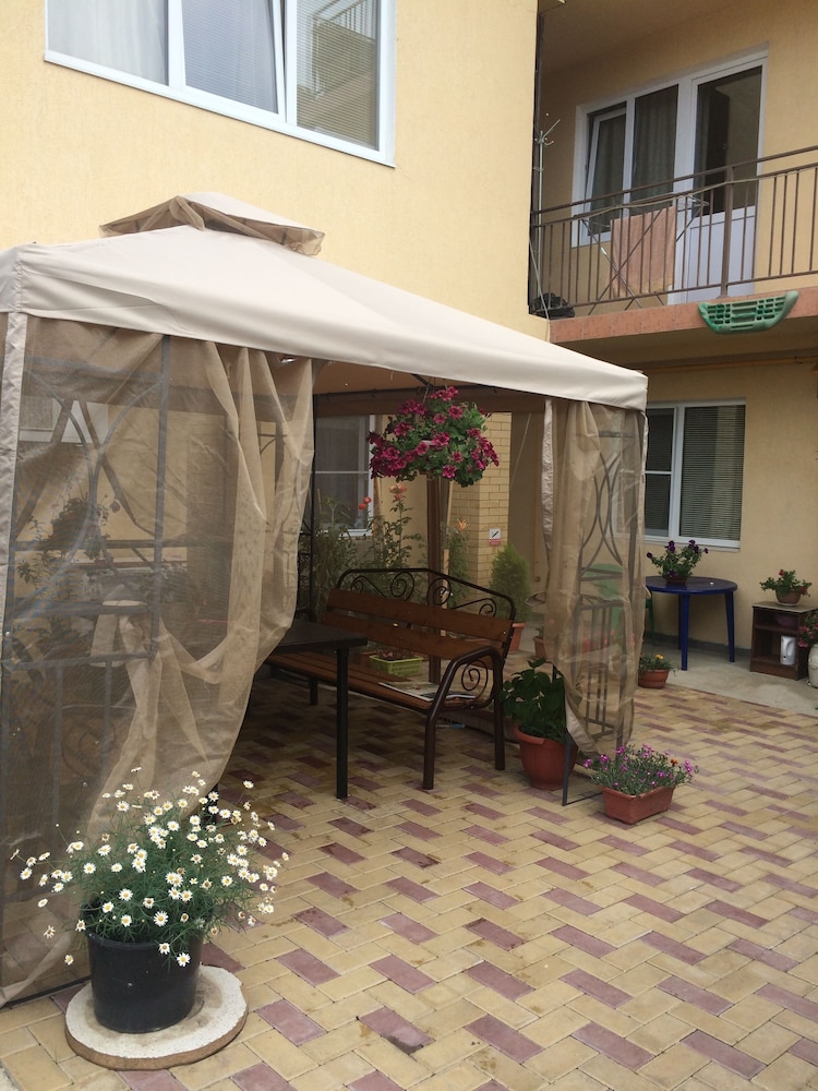 Antonina Guest House