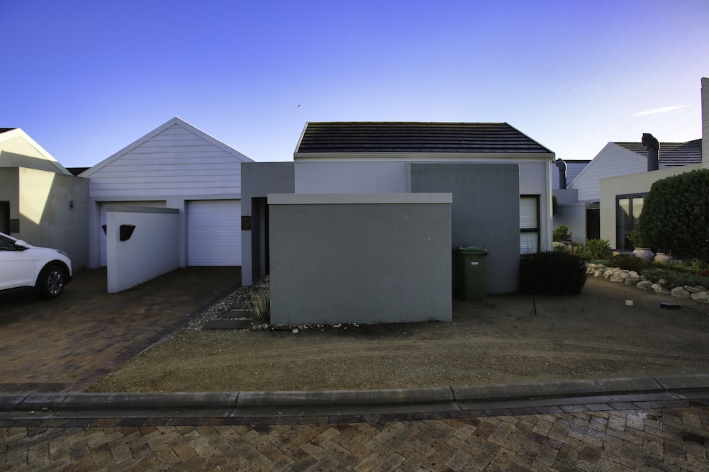 Break-A-Way, Langebaan 4-Sleeper