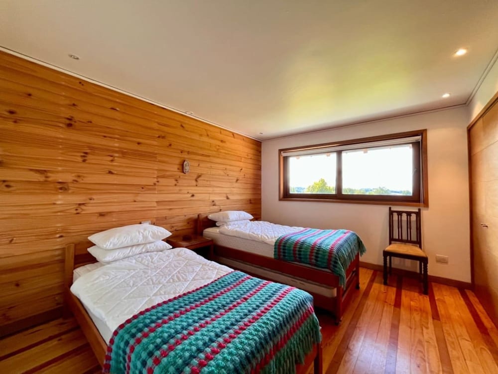 Modern Rustic House Playa El Monje Laundry Wifi