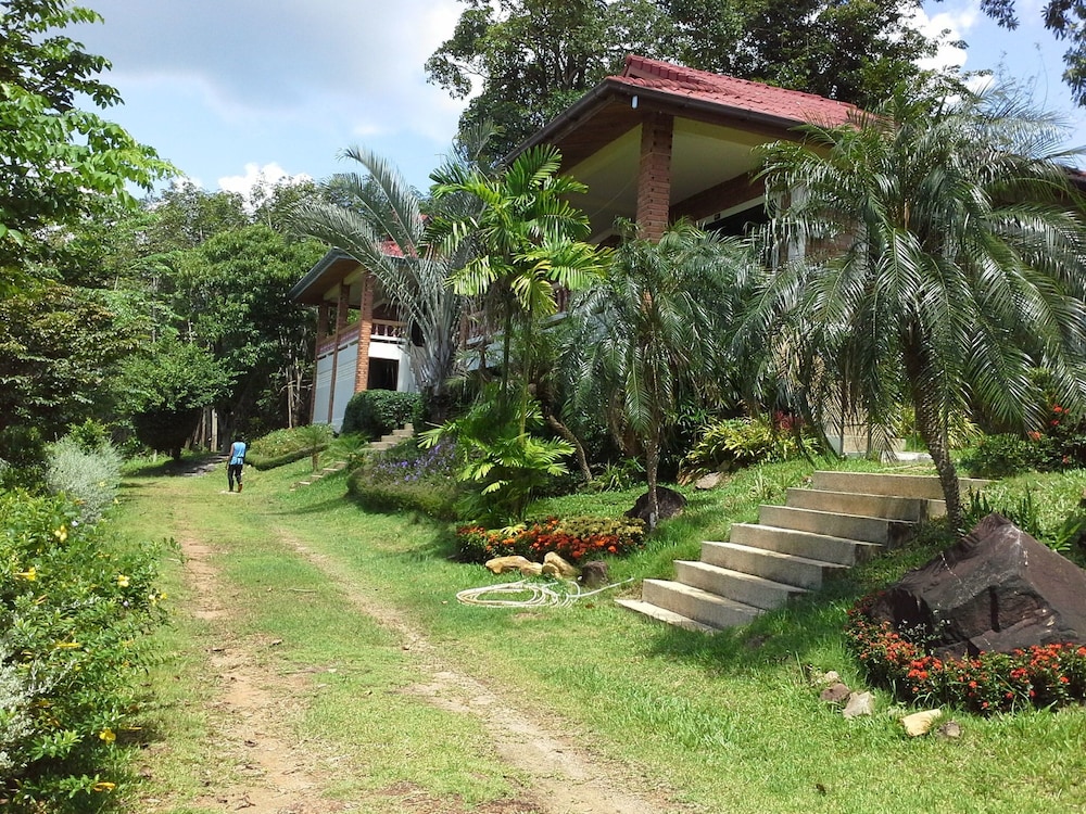 Freedom Estate