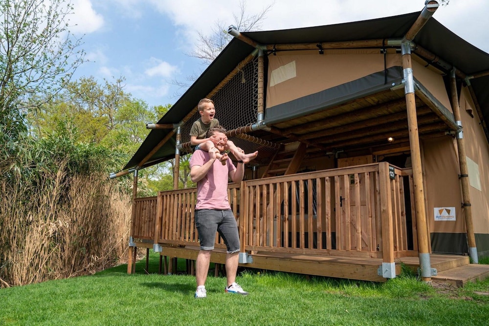 Glamping Tent by Lake De Rhederlaag