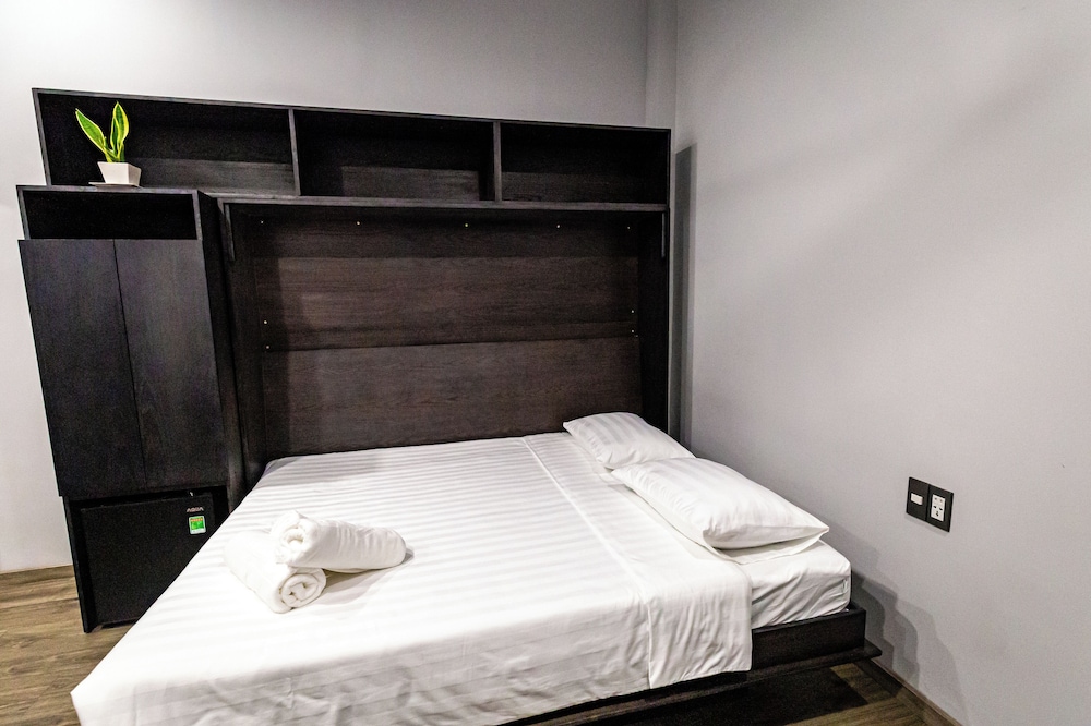 Awenasa by Livinginn