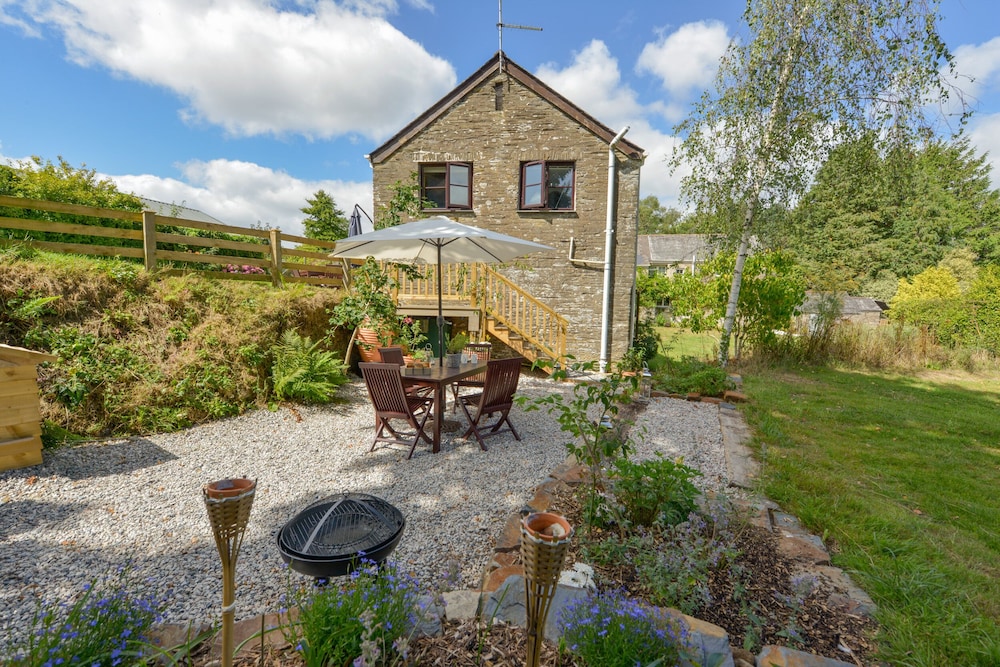 Looe Vacations - Erin Cottage - Property Image 2