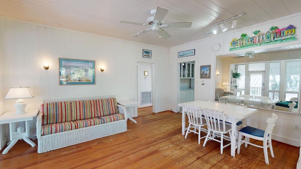 9 Shirley Road by Tybee Vacation Rentals