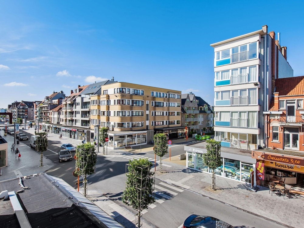 Apartment in Koksijde Near the Sea