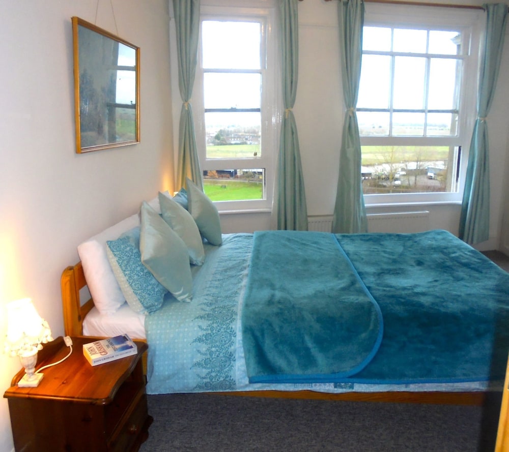Seaview Cottage