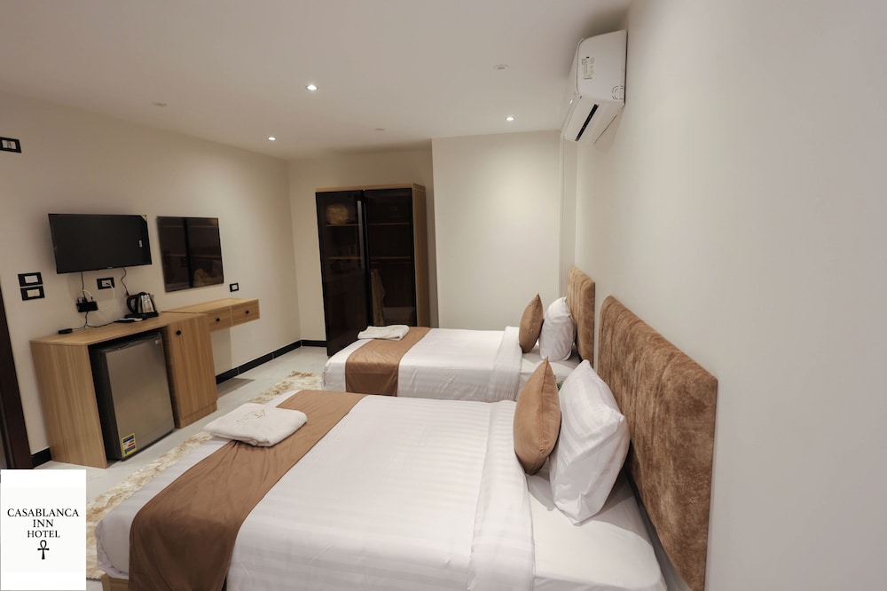 Casablanca Pyramids Inn