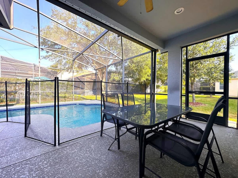 Disney Hideaway Villa Sleeps 9 4Bd Home With Pool