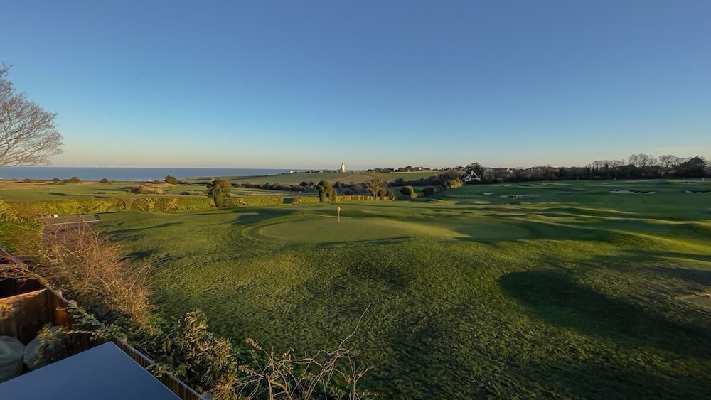 Luxury Ocean North Foreland Golf View By Adliv