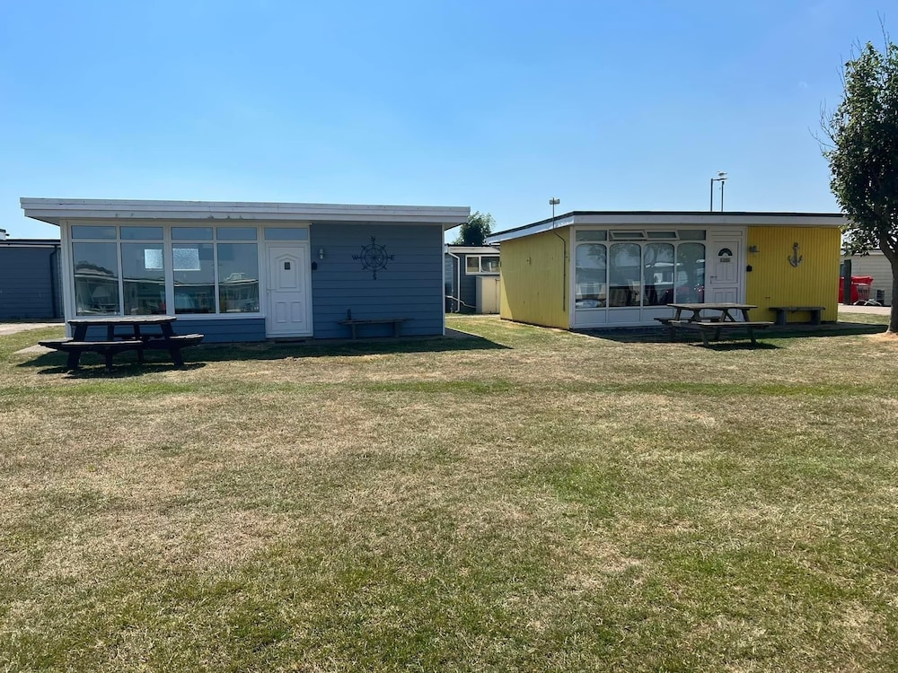 Rye Vacations - The Beach Huts - Camber Sands - Property Image 1