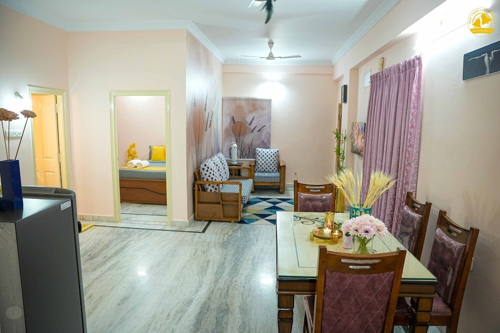 Yellow Bells Residency (Serviced Apartments)