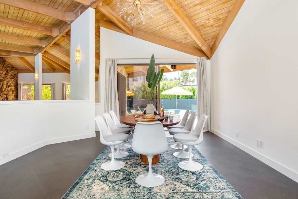 meeting & event spaces