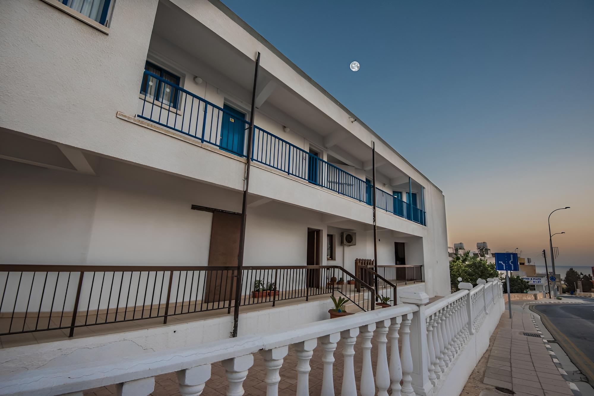 Cordelia Hotel Apts