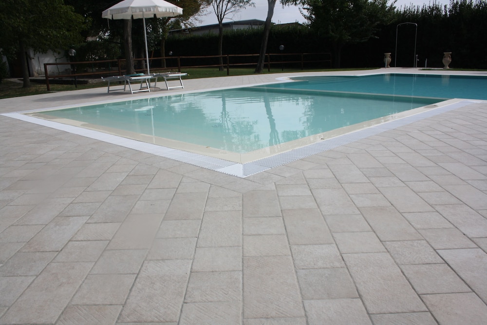 Agriturismo La Pisana