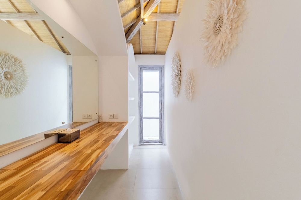 Villa Cocodrilos 2 by Pertama Management
