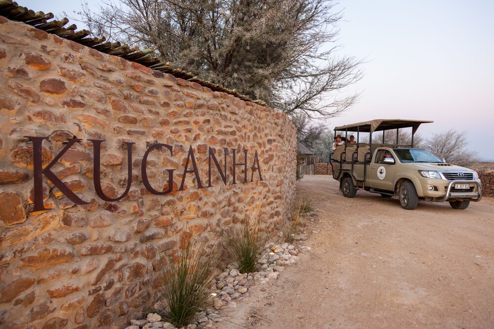 Kuganha Tented Camp view 2