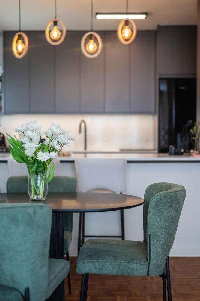 Modern 2 Bedroom Apartment Pleasant Ways Seapoint