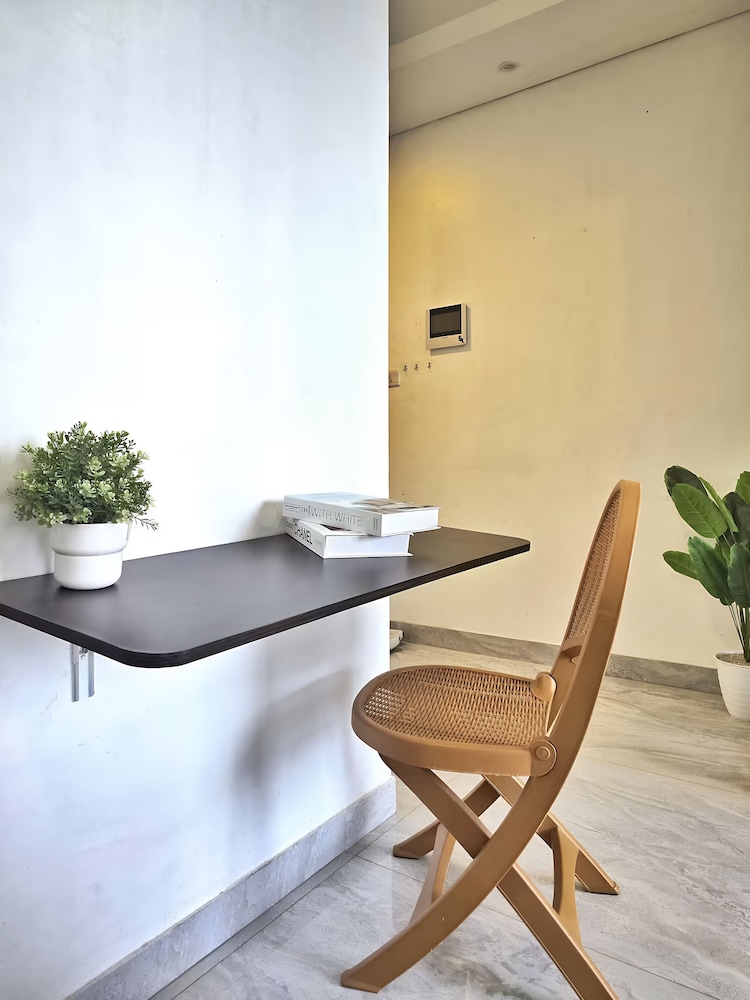 Staysanliving - Taman Anggrek Residence