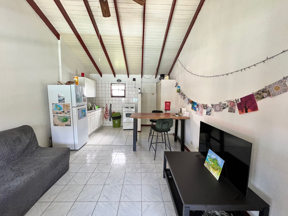 Talk of the Town - Property Image 12