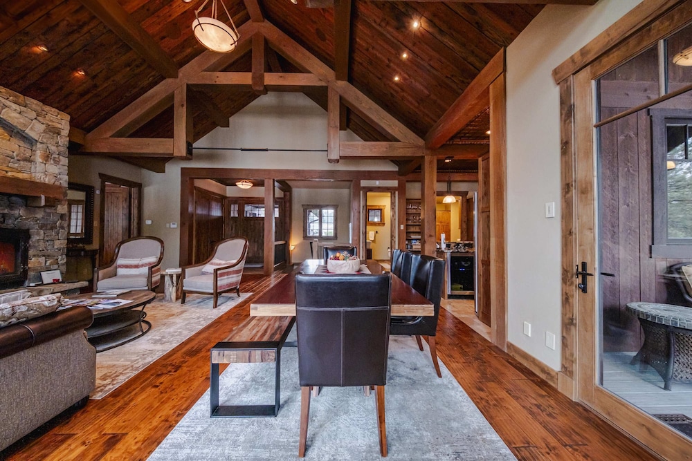 Wilderness Club Chalet