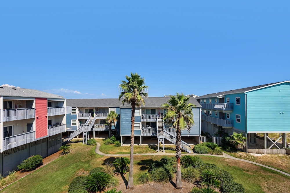 Villas on the Gulf Unit J8