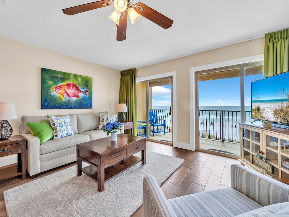 Coral Reef Club 32 1 Bedroom Condo