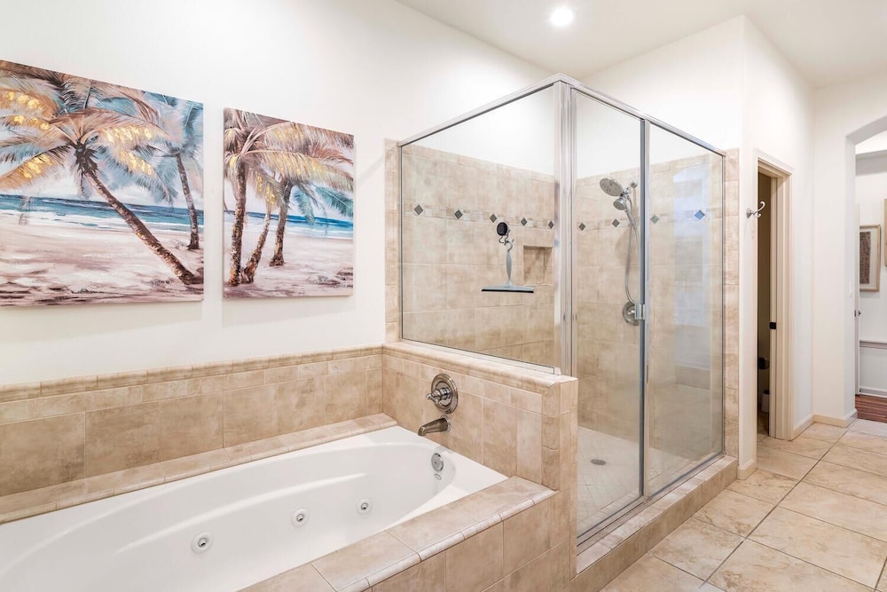The Fairways Home with Hot Tub