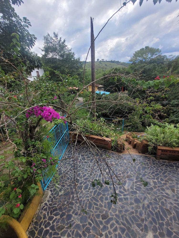 Hospedatensanrafael