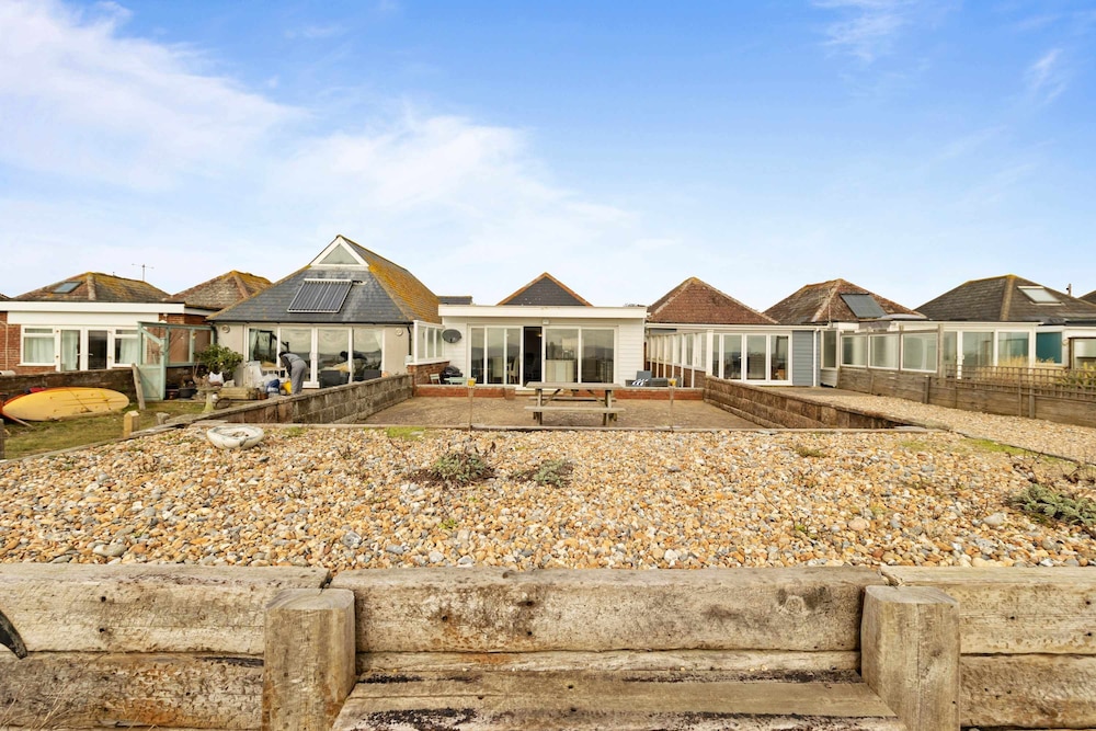 Splash-pevensey Bay in Pevensey Bay