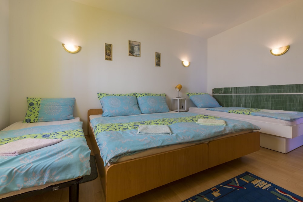 Apartments Gordana view 2