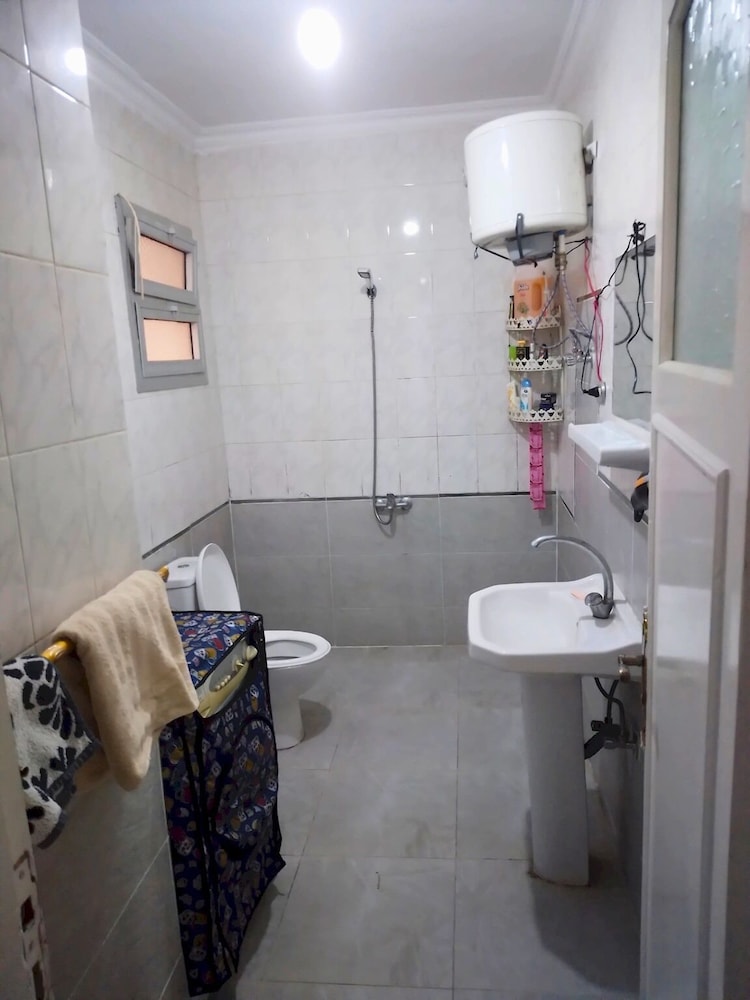 Gadou 2BR Apt w Kitchen Balcony - Port Said