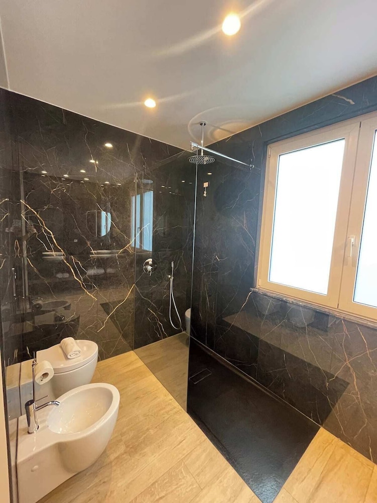 Namuri Luxury Rooms