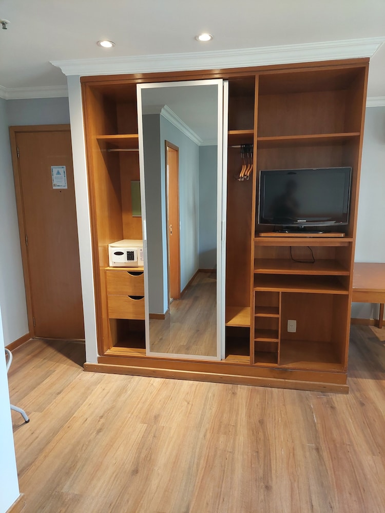 Flat Barra First