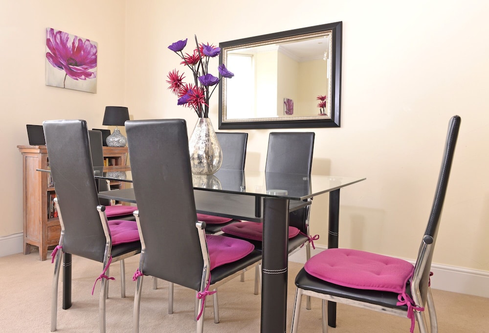 Cavendish Apartment view 5