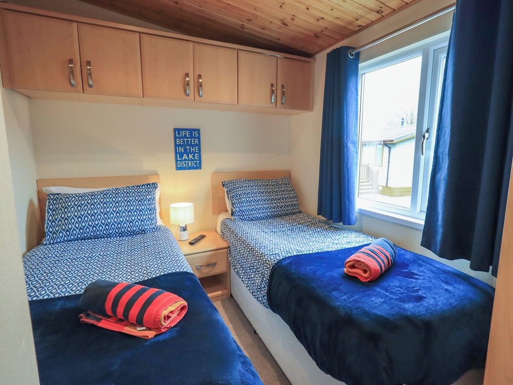 Striding Edge Lodge