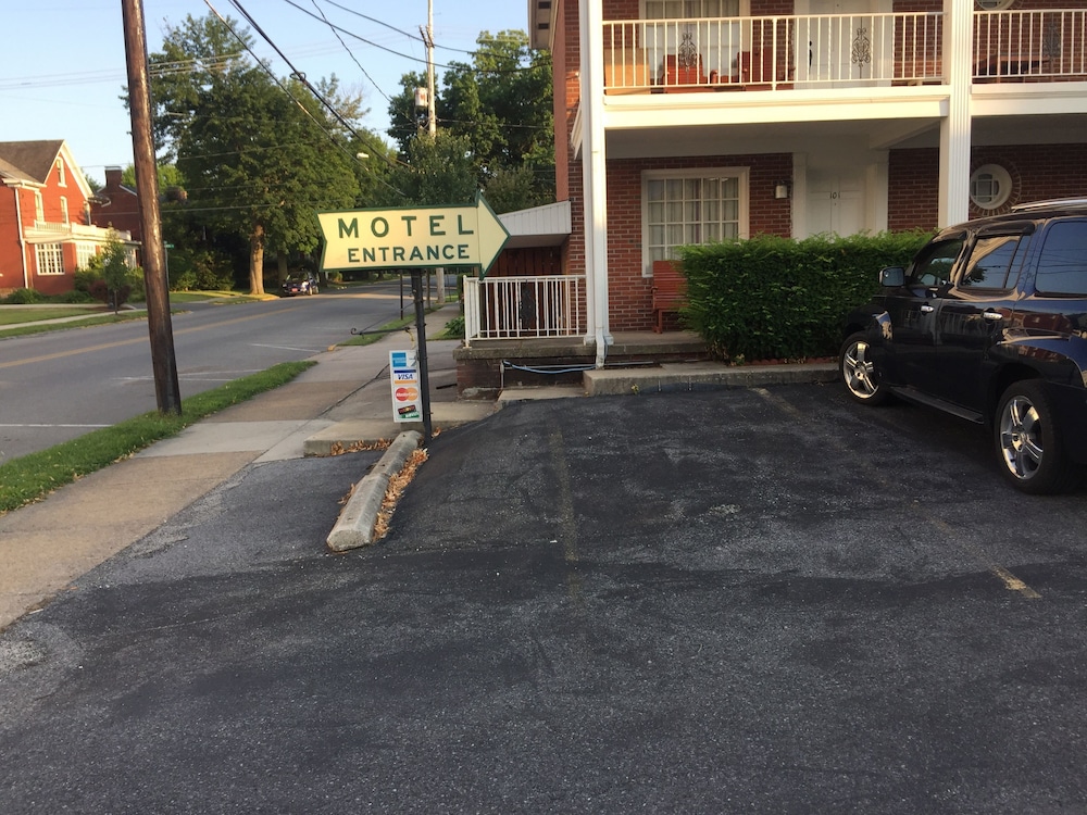 Motel Townhouse