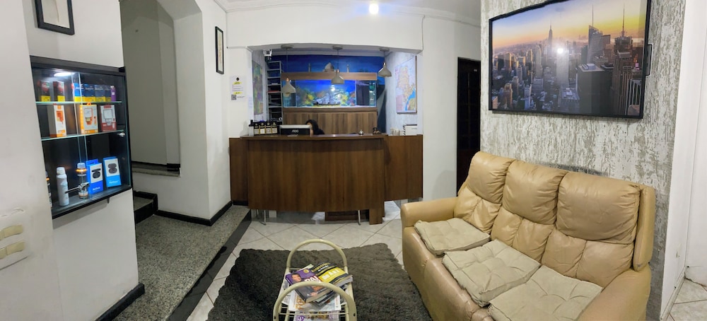 HOSTEL ANPRADO
