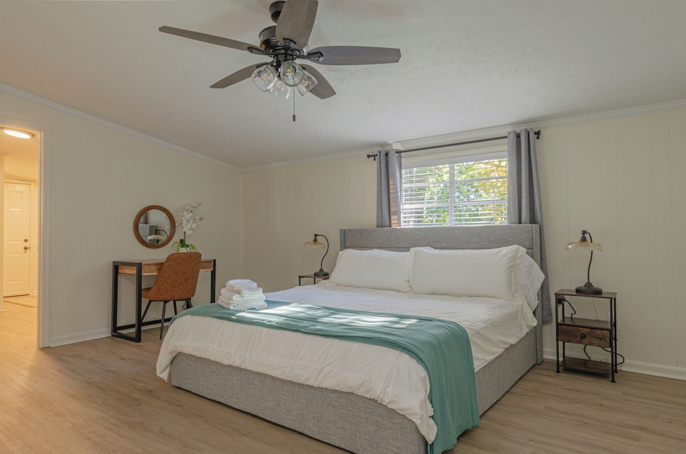 The Columbus Collective 4Bed with games