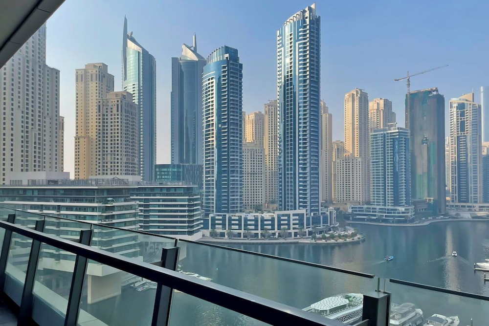 bnbme | Silverene Tower | 2 Bdr