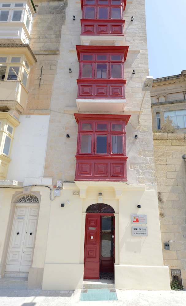 Vallettastay Standard Apartments