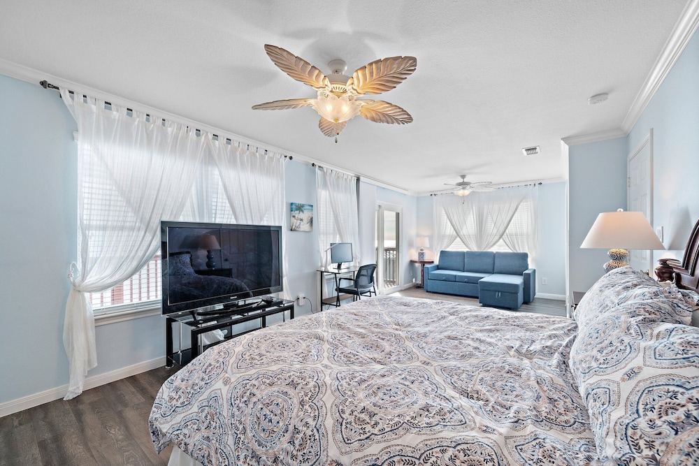 Starlight Oasis by Ryson Vacation Rentals
