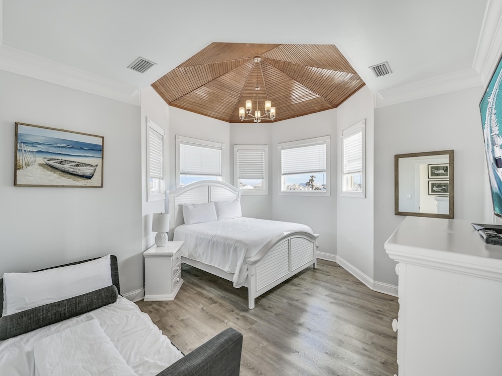 Already There by Southern Vacation Rentals