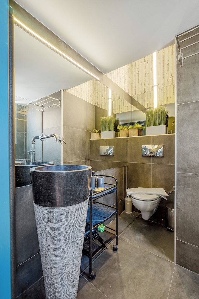 GK Cosmos Smart Living