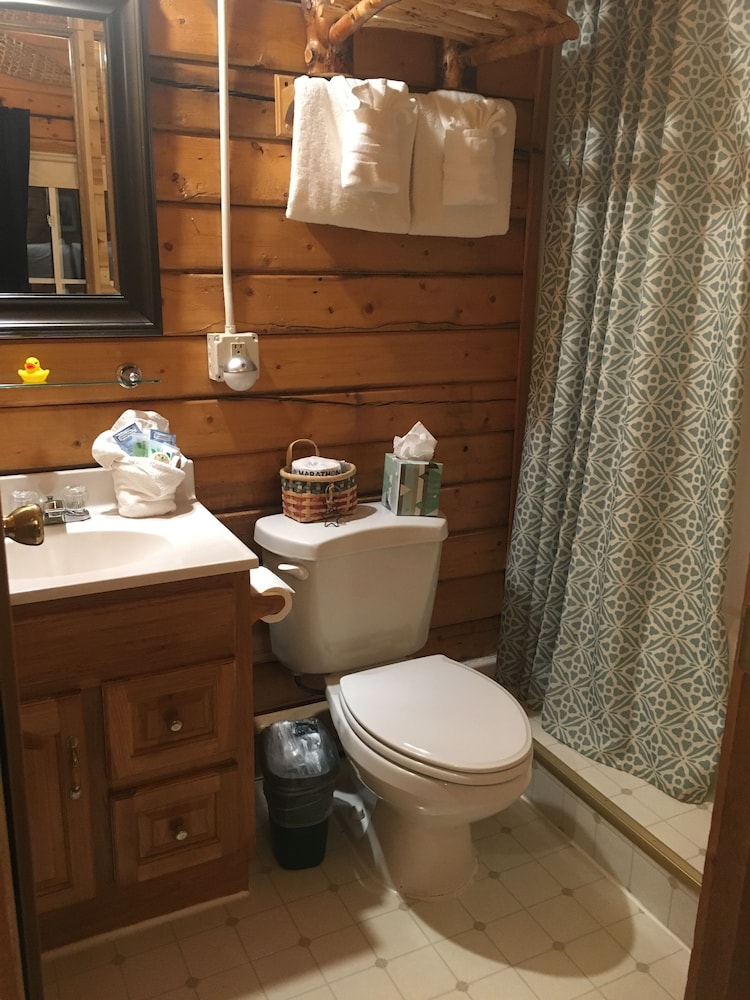 Earthsong Lodge