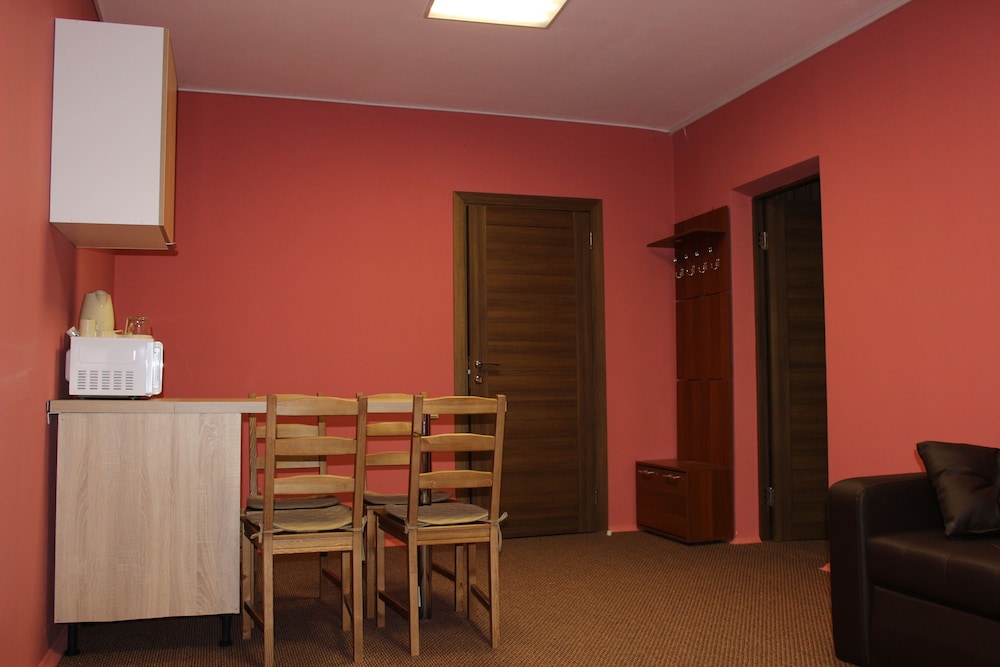 Yasenevo Hostel
